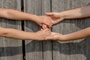 Helpotusta lapsen stressiin ja pelkoihin -verkkokurssi